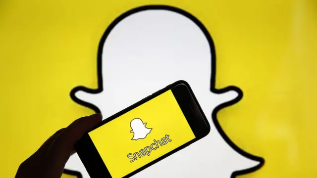 Exploring Snapchat: The charm of an innovative social media platform.